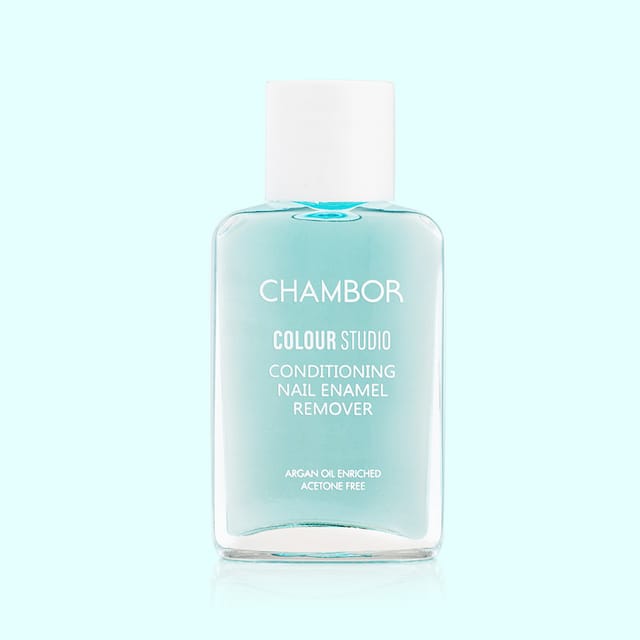 COLOUR STUDIO CONDITIONING NAIL ENAMEL REMOVER 30ML