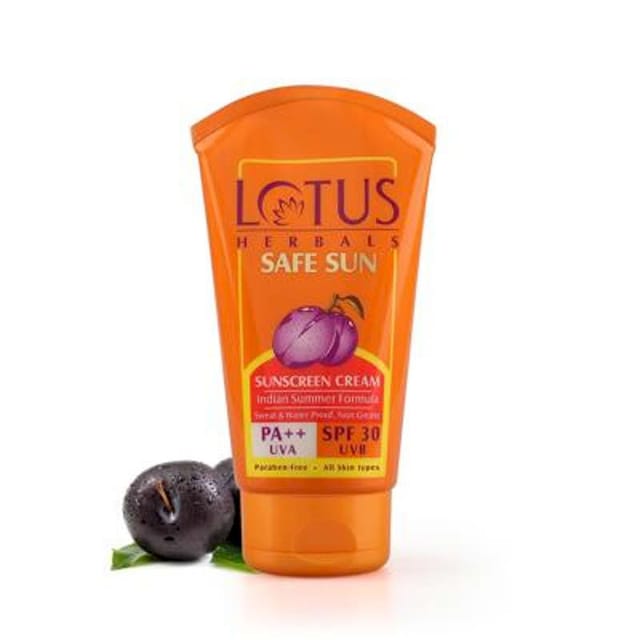 LOTUS HERBALS SAFE SUN SUN BLOCK CREAM PA++ SPF-30  100GMS